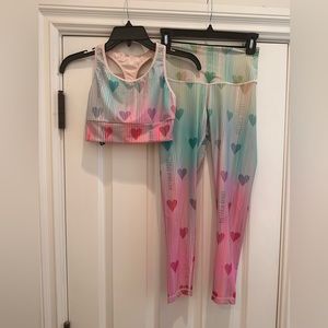 Victoria Sport Rainbow Heart Sports Bra And Leggings Small